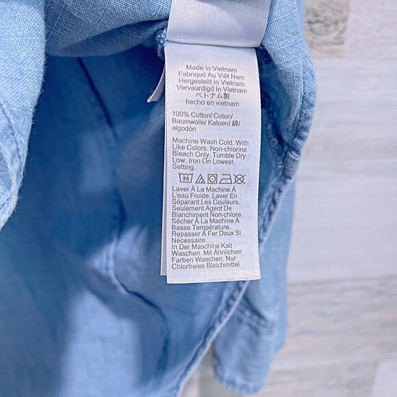 J CREW Signature Fit Chambray Shirt Blue Lovers Lane Cotton Casual Womens Small - Picture 7 of 9